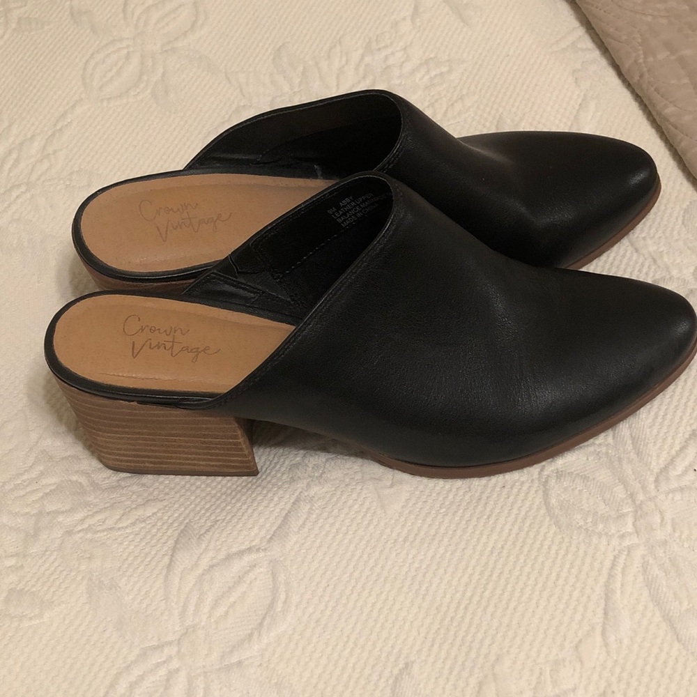 Crown Vintage Black Leather Slip-On Mule Heels with Stacked Wood Block Heel